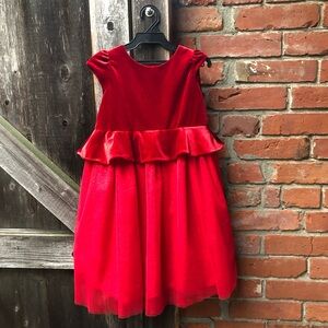 Beautiful Girls Party Dress Size 4 ♥️